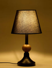 Candeeiro de mesa-Conici-Preto