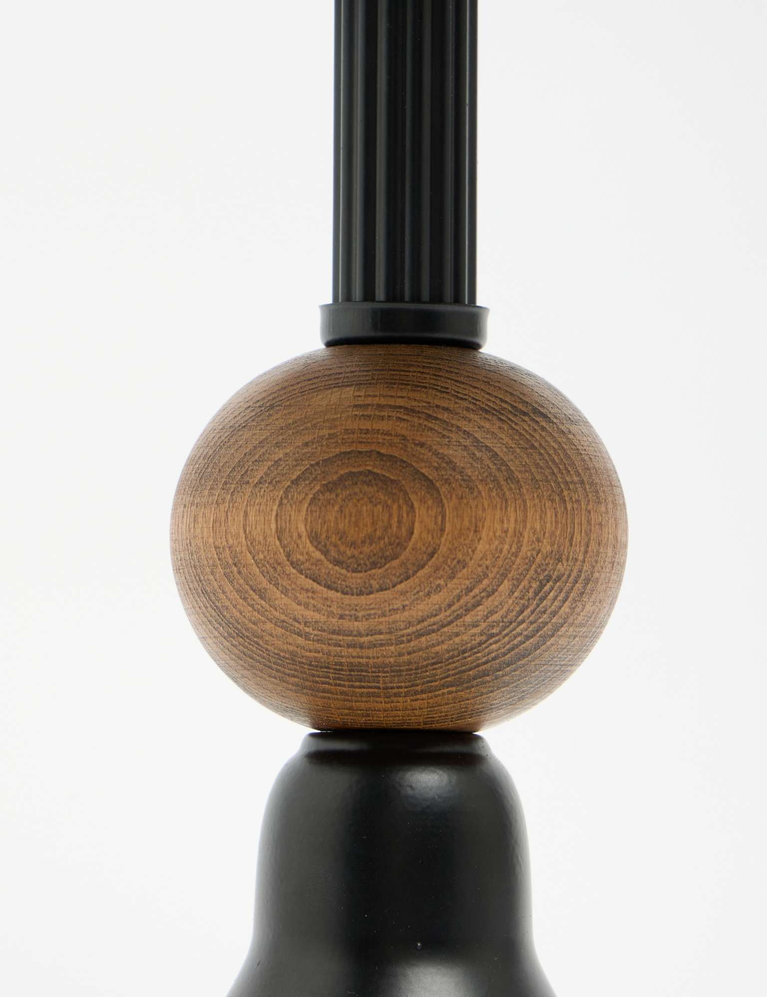 Candeeiro de mesa-Conici-Preto