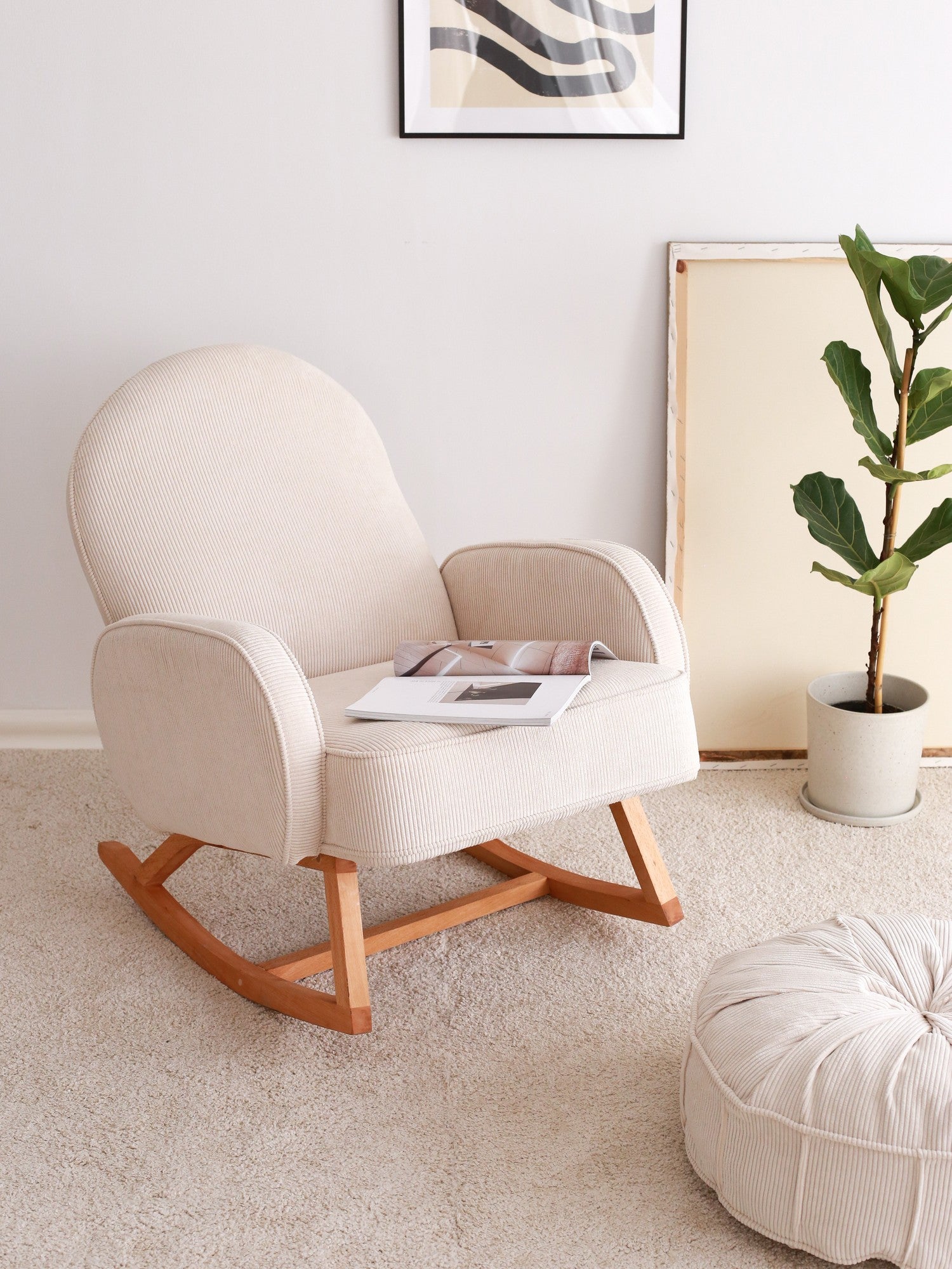 Poltrona Elegante, Veludo Branco, 78 x 91 x 75 cm | 100% Poliéster, Estrutura em Faia, Elegante e Confortável para Espaços Modernos