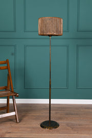 Candeeiro de Pé – 165 cm – Preto e dourado – Metal e bambu sintético