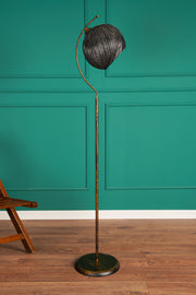 Candeeiro de Pé – 165 cm – Preto – Metal e Juta