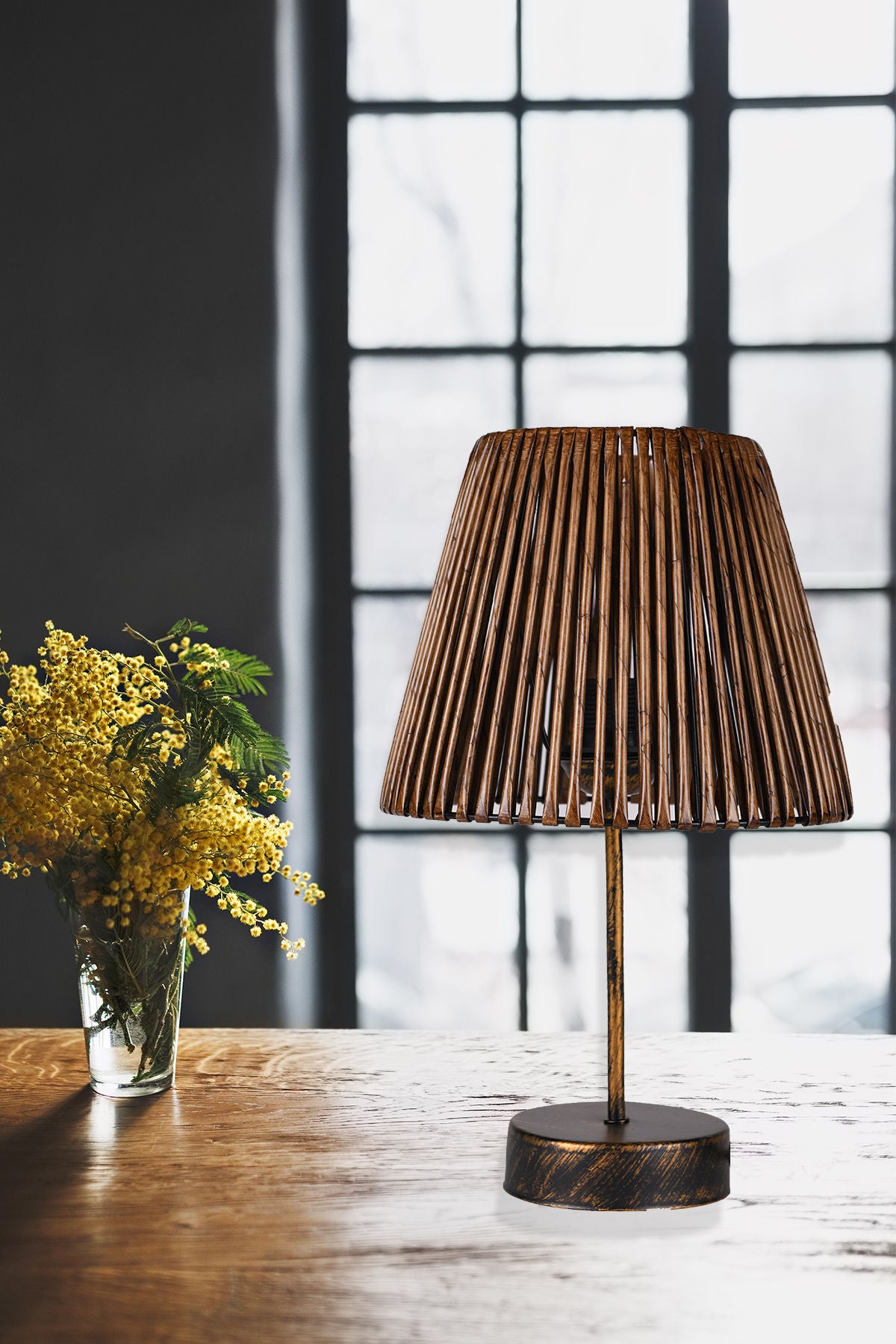 Candeeiro de mesa-Faune-Preto
Ouro Rosa