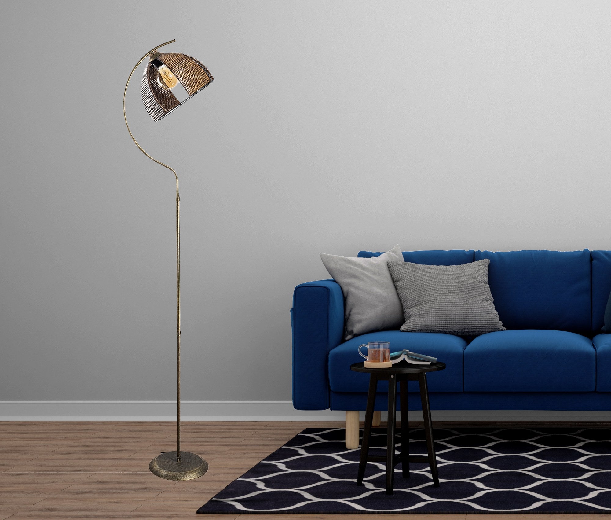 Candeeiro de Pé – 165 cm – Cor antiquada – Metal e Bambu