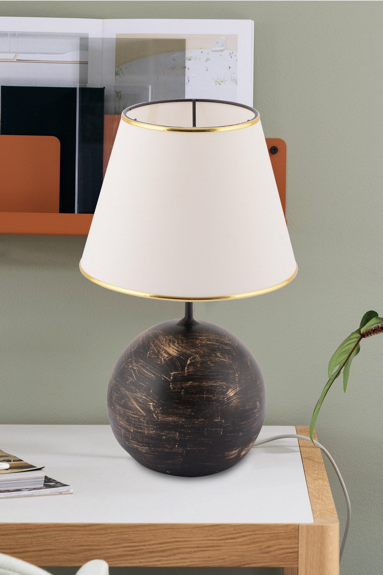 Candeeiro de mesa-Balloon-Preto
Branco
Dourado