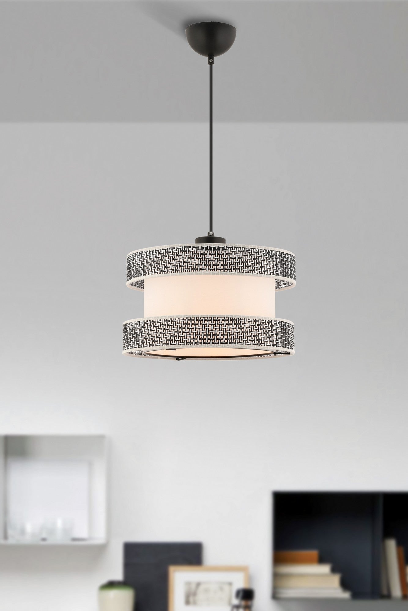 Candeeiro de Teto – 40 x 40 cm – Cinza e Branco – Metal e Algodão