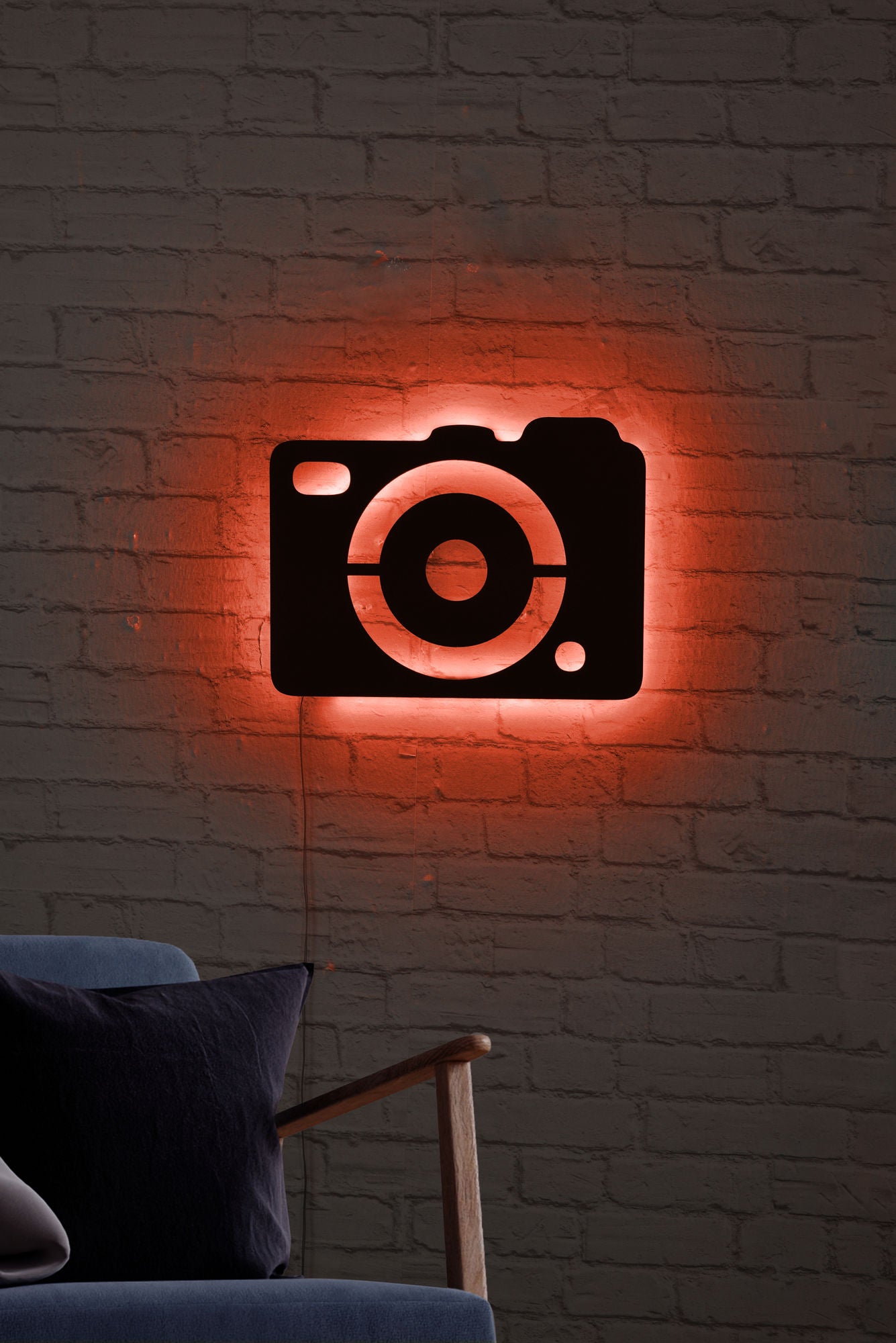 Candeeiro LED Decorativo Camera Red - Iluminação Premium 60 LEDs
