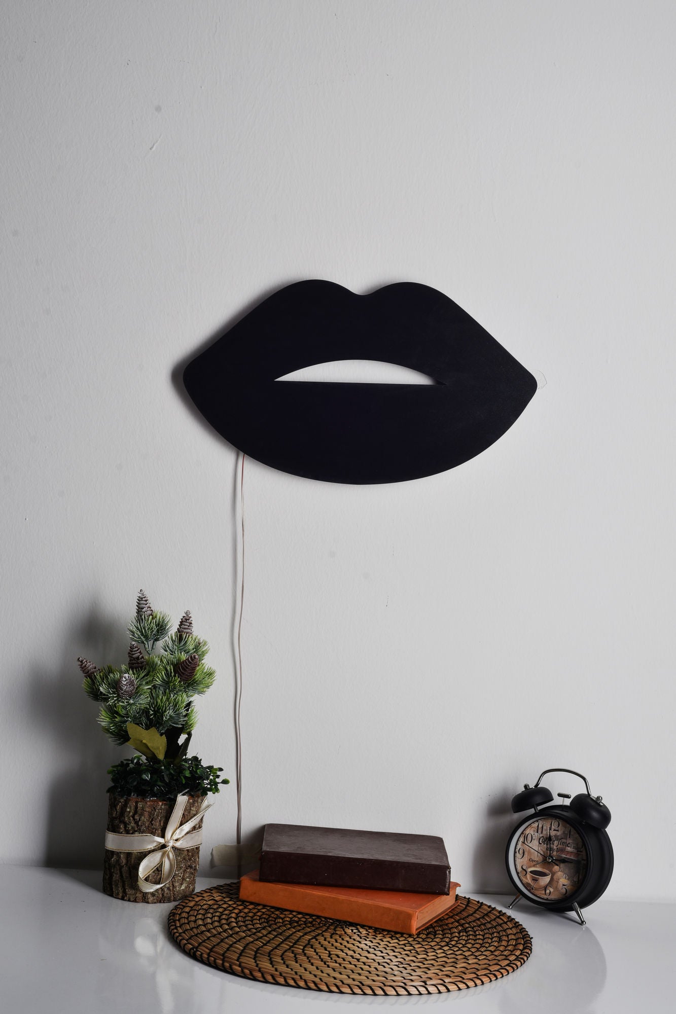 Lâmpada LED Decorativa Lips 2 Pink - Iluminação Premium Design