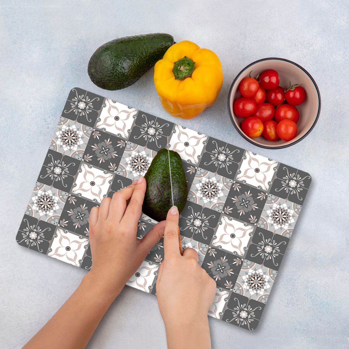 Tábua de Corte em Vidro Temperado – 30 x 40 cm – Multicolorido