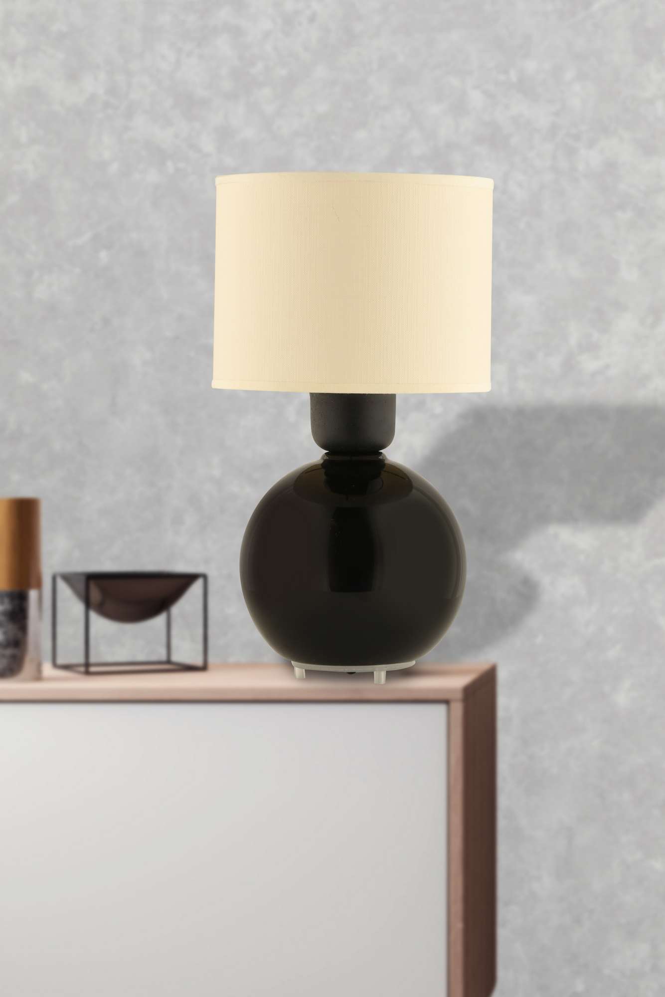 Candeeiro de mesa-64900-Creme
Preto