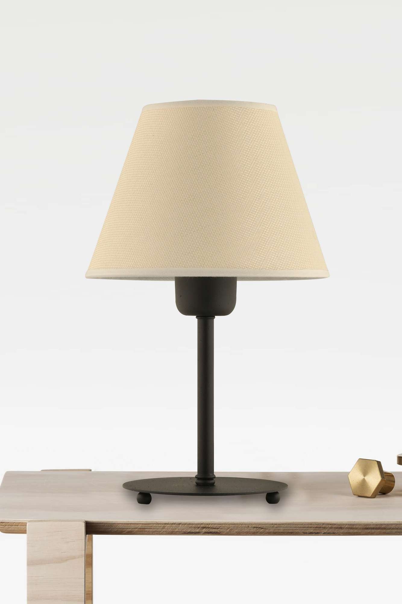 Candeeiro de mesa-64903-Creme
Preto
