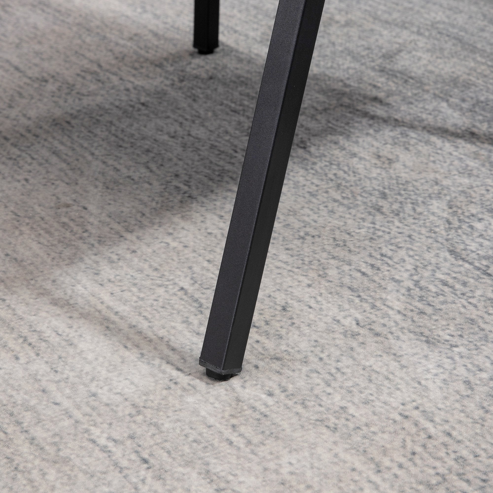 Poltrona Estofada Moderna – 64x5x70x83,5 cm – Cinza – Poliéster