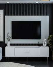 Móvel de TV – 150cm x 48,2cm x 29,6cm – Branco e Prata – MDF
