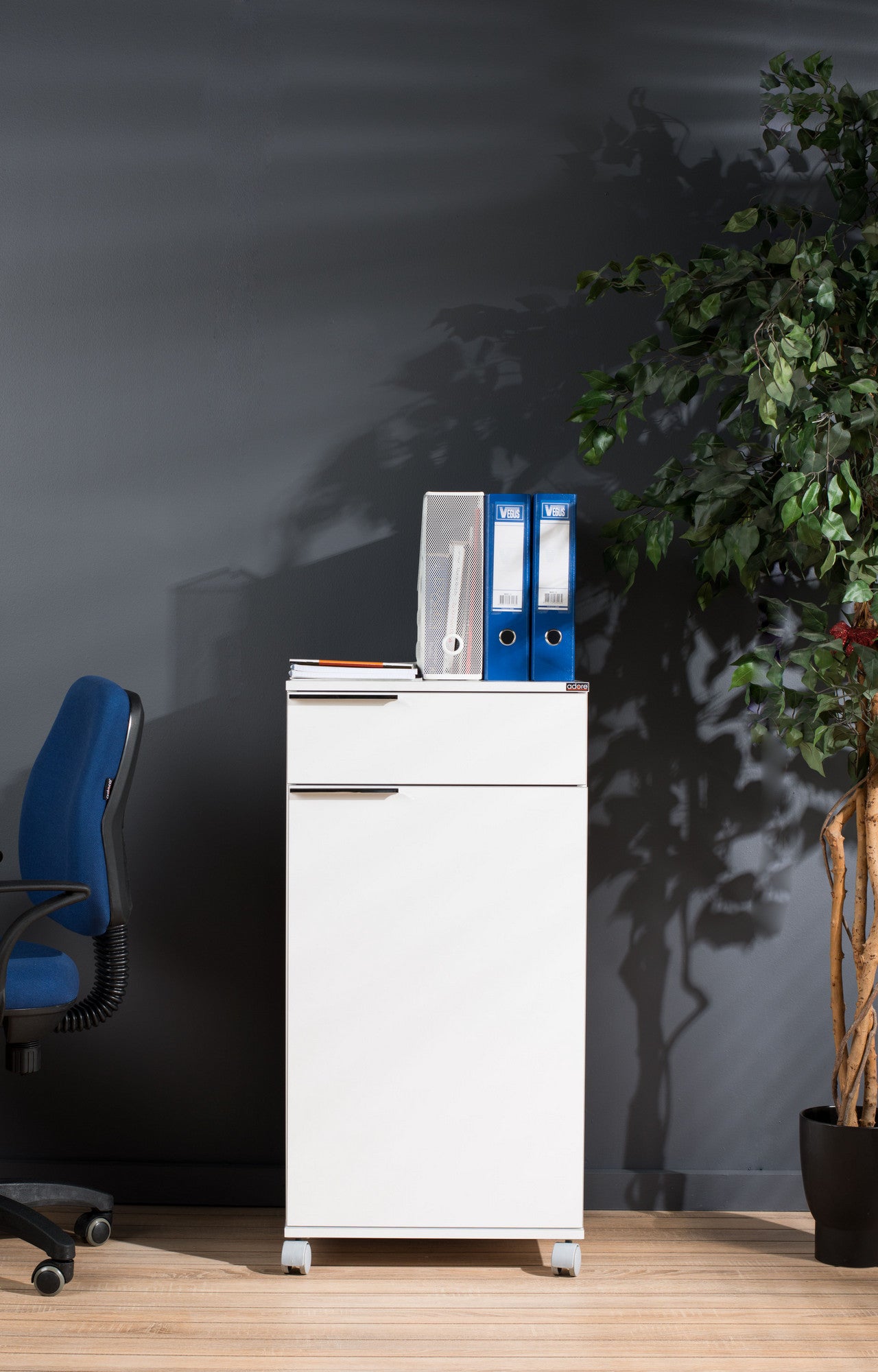 Armário multiuso – 50cm largura, 100cm altura, 40cm profundidade – Branco – Painel de partículas revestido a melamina