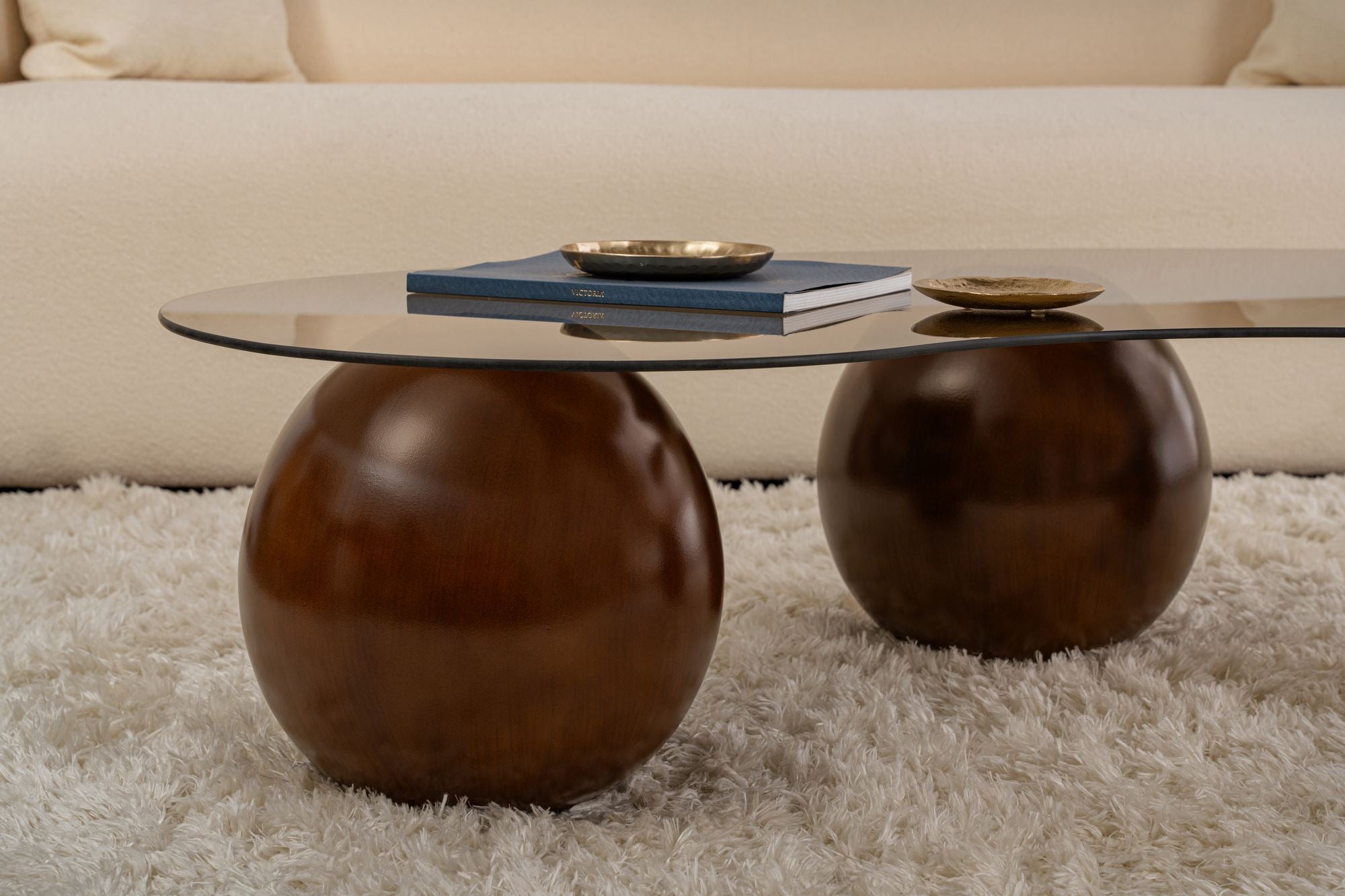 Mesa de Centro-Sphere-Nogueira
Bronze
