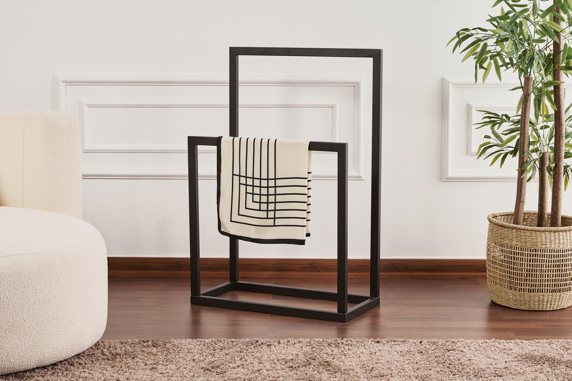 Conjunto para hall de entrada – 25 x 60 x 90 cm – Preto – Metal