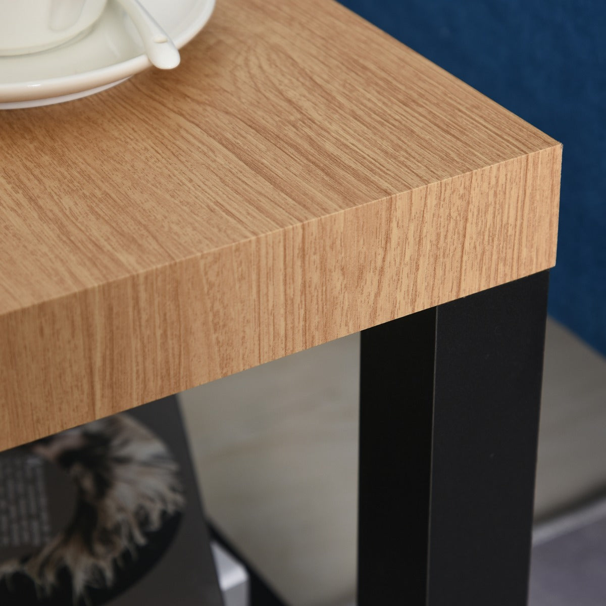 Mesa Auxiliar com Rodas 40x40x40 cm - Preto e Madeira