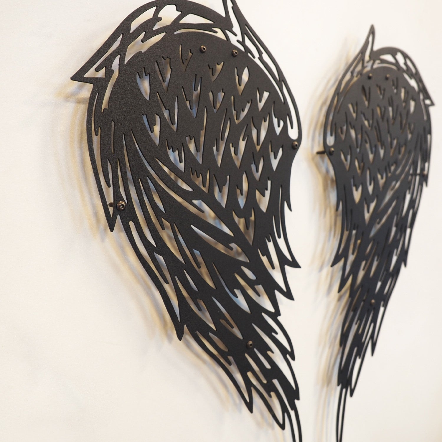 Asas de Anjo — Acessório Decorativo de Parede em Aço (Preto), 23 x 50 cm | APT240SS