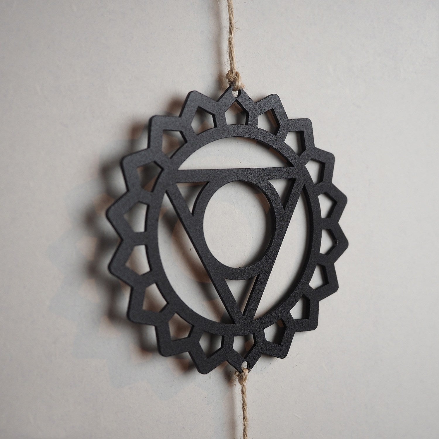 Acessório de parede decorativo de metal preto elegante, 10 x 10 cm, 100% aço (1,5 mm de espessura) | Design durável e elegante para decoração de casa