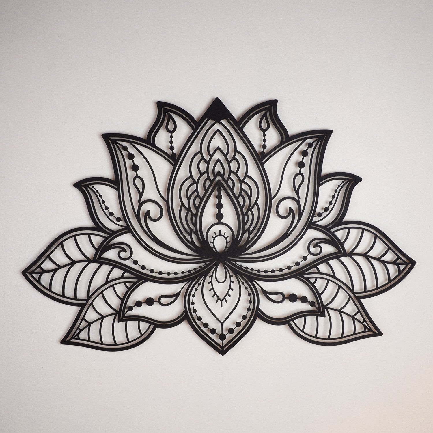 Lotus APT524LS - Acessório Decorativo de Parede em 100% Aço, Preto, 1,2 mm, 59 x 91 cm