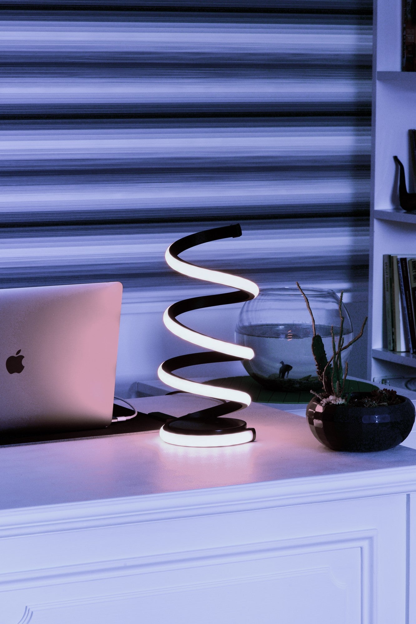Candeeiro de mesa-Vermeer Black-Branco