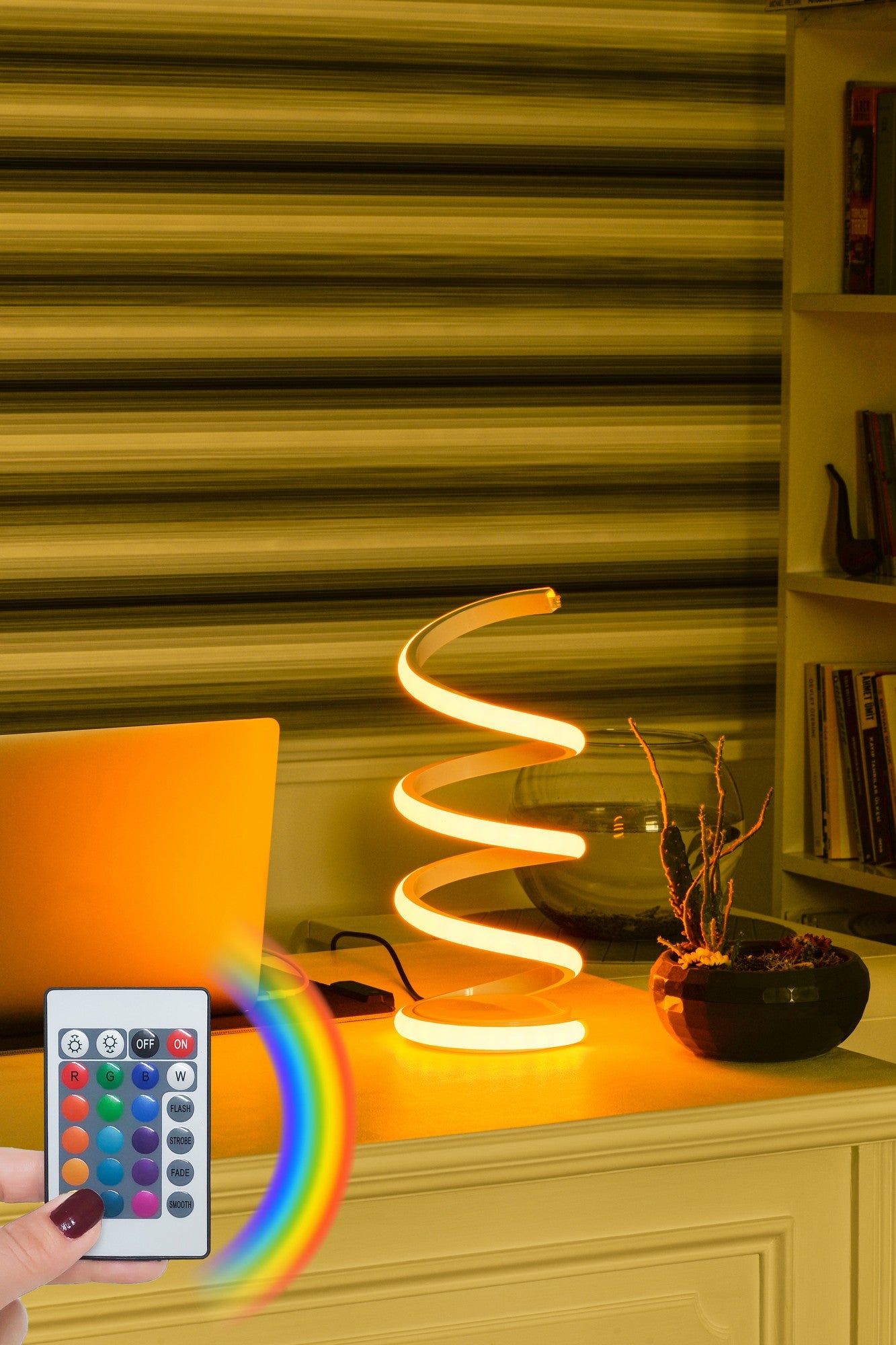 Candeeiro de mesa-Vermeer White-Multicolorido