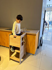 Torre Educacional-Kule-Marrom