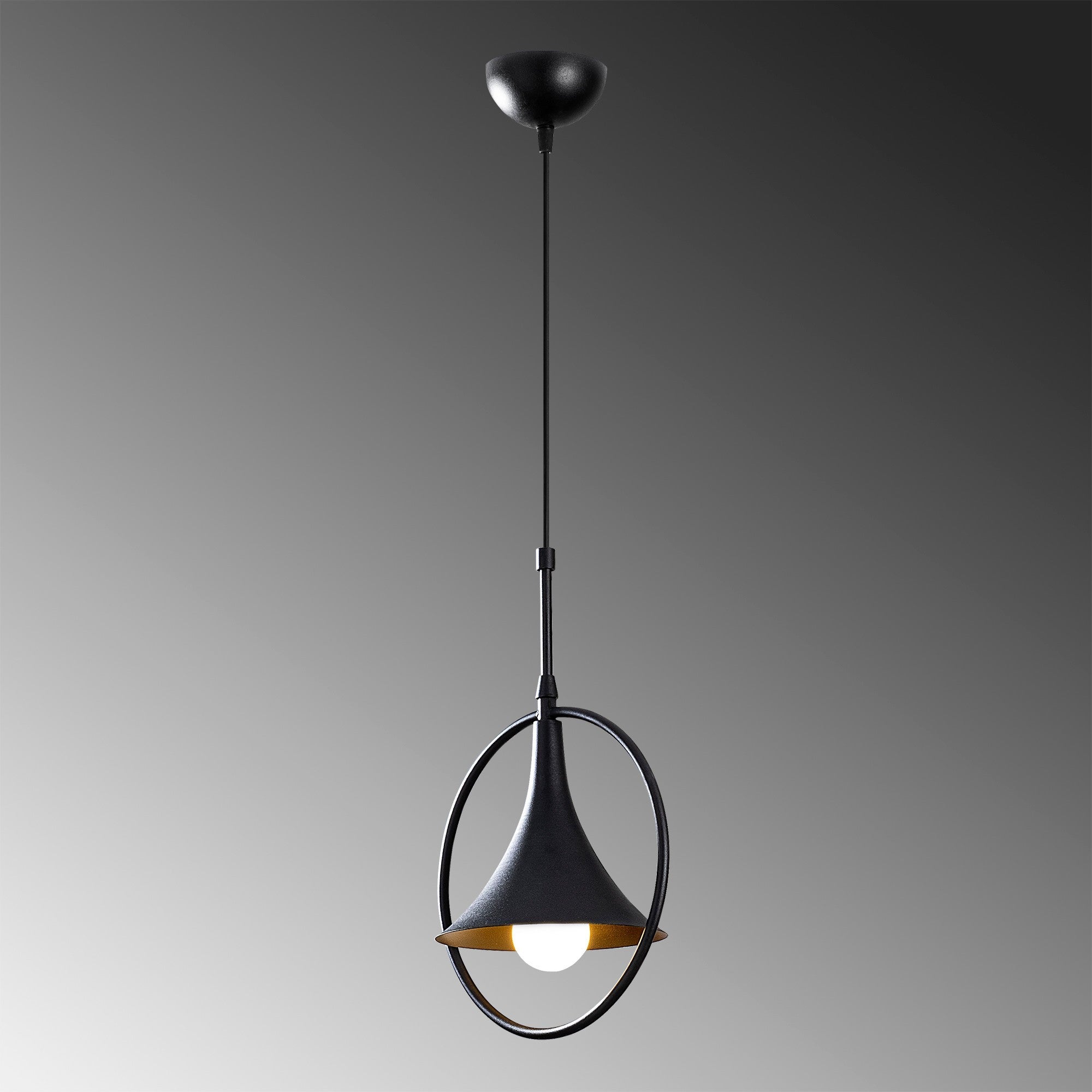 Candeeiro de Teto Industrial Escandinavo, Corpo em Metal Preto, 28 x 20 cm, Altura 136 cm, Ajustável, E27 Máx. 40 W, Iluminação Elegante para Espaços Modernos