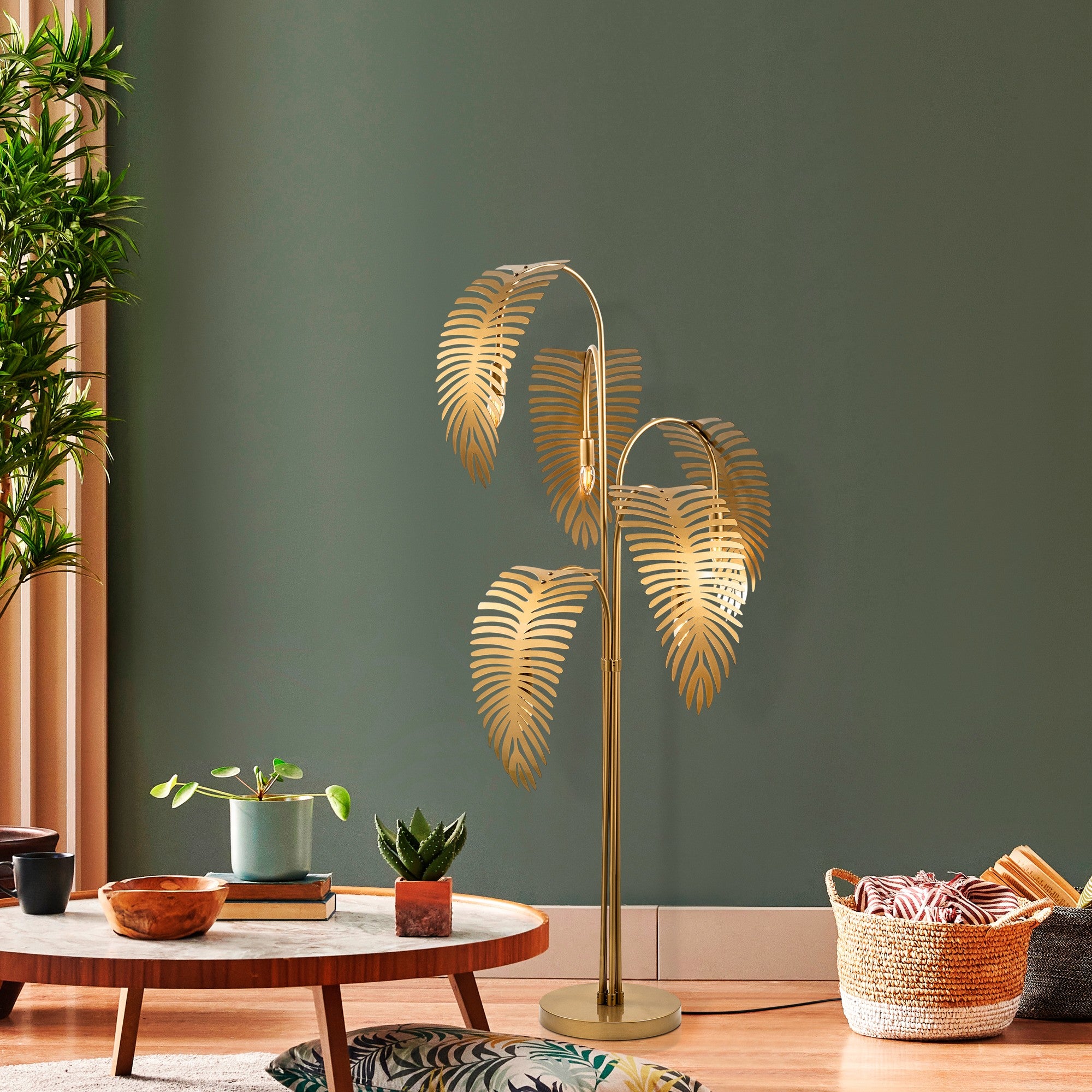 Candeeiro de Pé Elegante Dourada, Corpo de Metal, 71 x 71 x 157 cm | 5 Soquetes E14, Cabo de 250 cm, Interruptor Liga/Desliga | Iluminação Elegante para Decoração Moderna