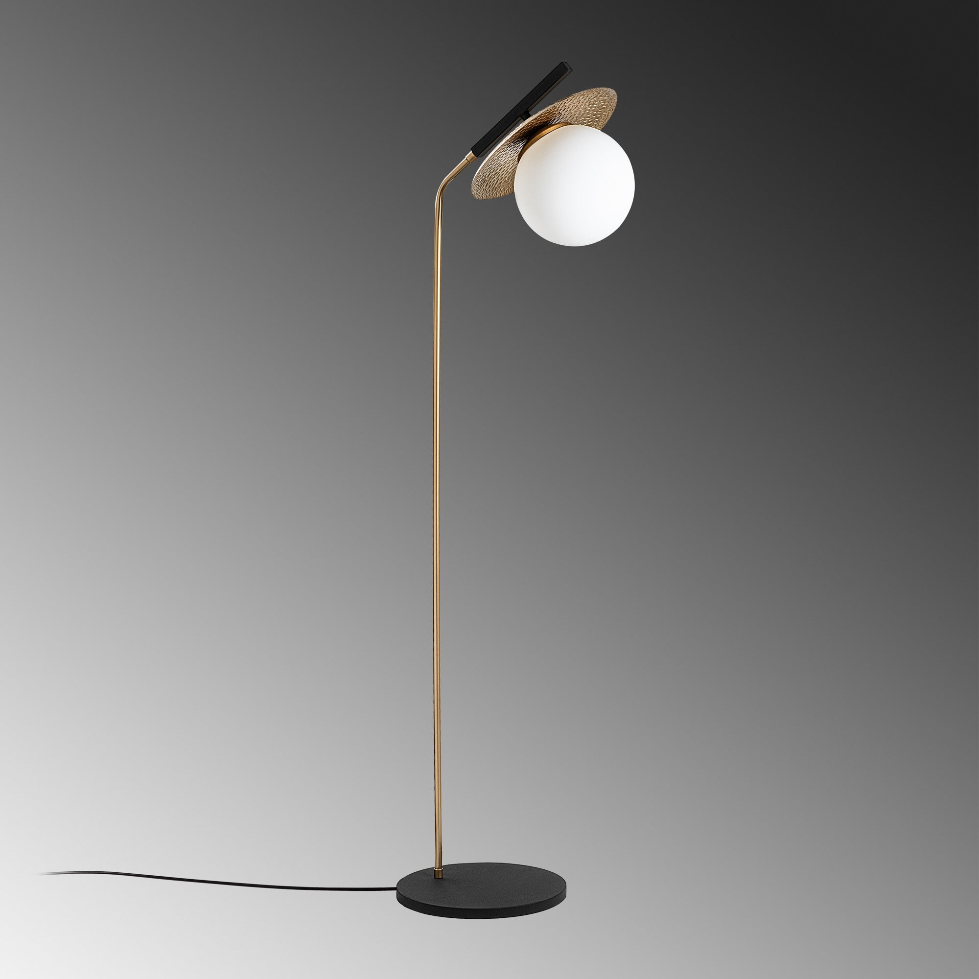 Candeeiro de Pé Elegante Dourada, Corpo de Metal, 37 x 30 x 138 cm | Abajur de Ø20 cm, Cabo de 250 cm, Interruptor Liga/Desliga | Iluminação Elegante para Decoração Moderna