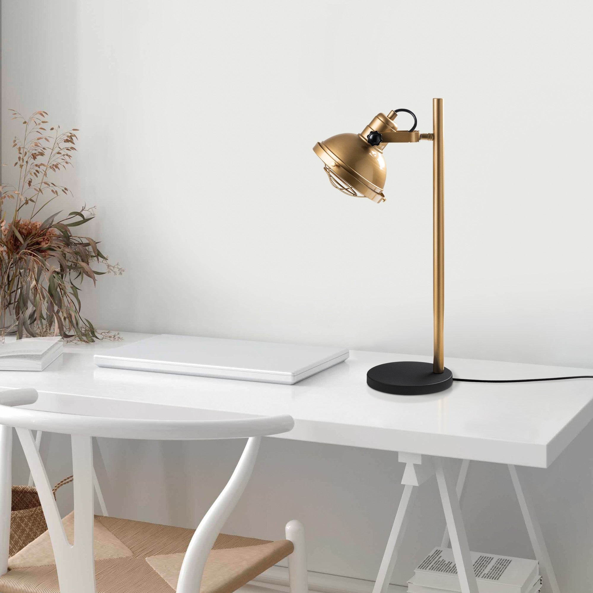 Candeeiro de Mesa elegante dourada, corpo de metal, Ø16 x 17 cm | 28 x 18 x 58 cm | Cabo de 200 cm, interruptor liga/desliga | Soquete E14, máx. 40 W | Iluminação elegante para casa e escritório