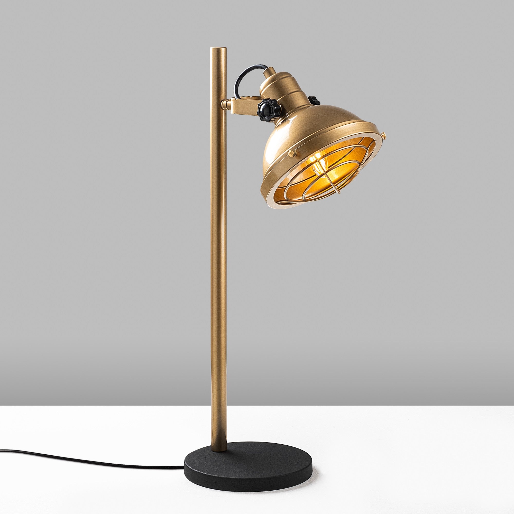 Candeeiro de Mesa elegante dourada, corpo de metal, Ø16 x 17 cm | 28 x 18 x 58 cm | Cabo de 200 cm, interruptor liga/desliga | Soquete E14, máx. 40 W | Iluminação elegante para casa e escritório