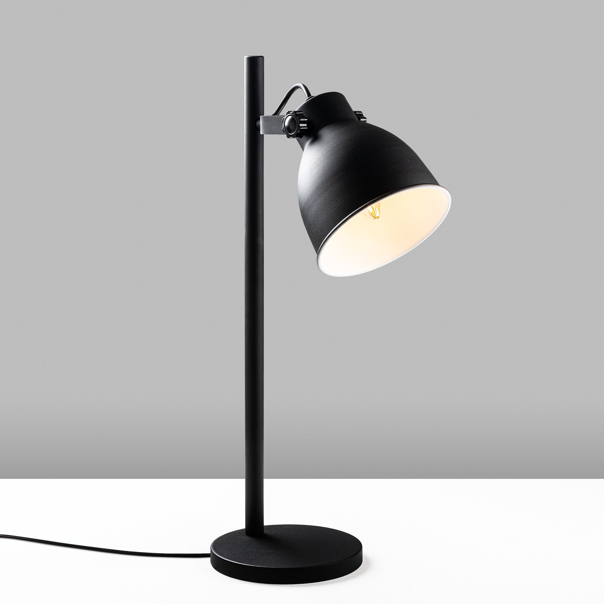 Candeeiro de Mesa Elegante Dourada, Corpo de Metal, Ø17 x A16 cm | 30 x 18 x 58 cm | Cabo de 200 cm, Interruptor Liga/Desliga | Soquete E14, Máx. 40 W | Iluminação Elegante para Decoração de Casa