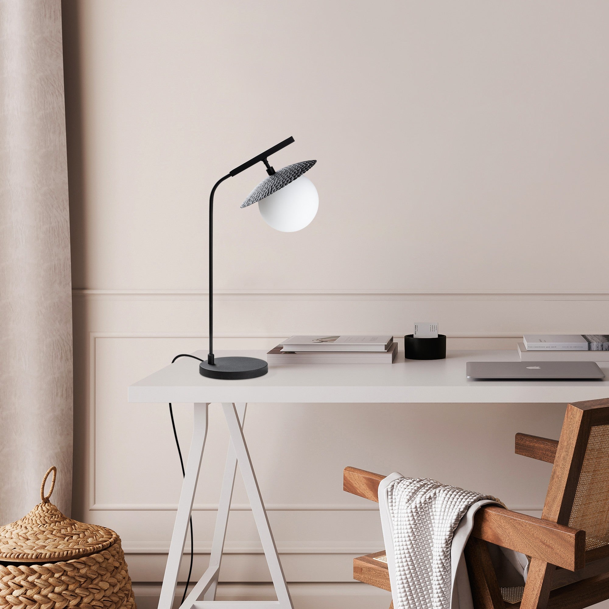 Candeeiro de Mesa preta elegante, corpo de metal, 30 x 18 x 60 cm | Abajur de Ø15 cm, cabo de 200 cm, interruptor liga/desliga | Ideal para decoração moderna de casa e escritório