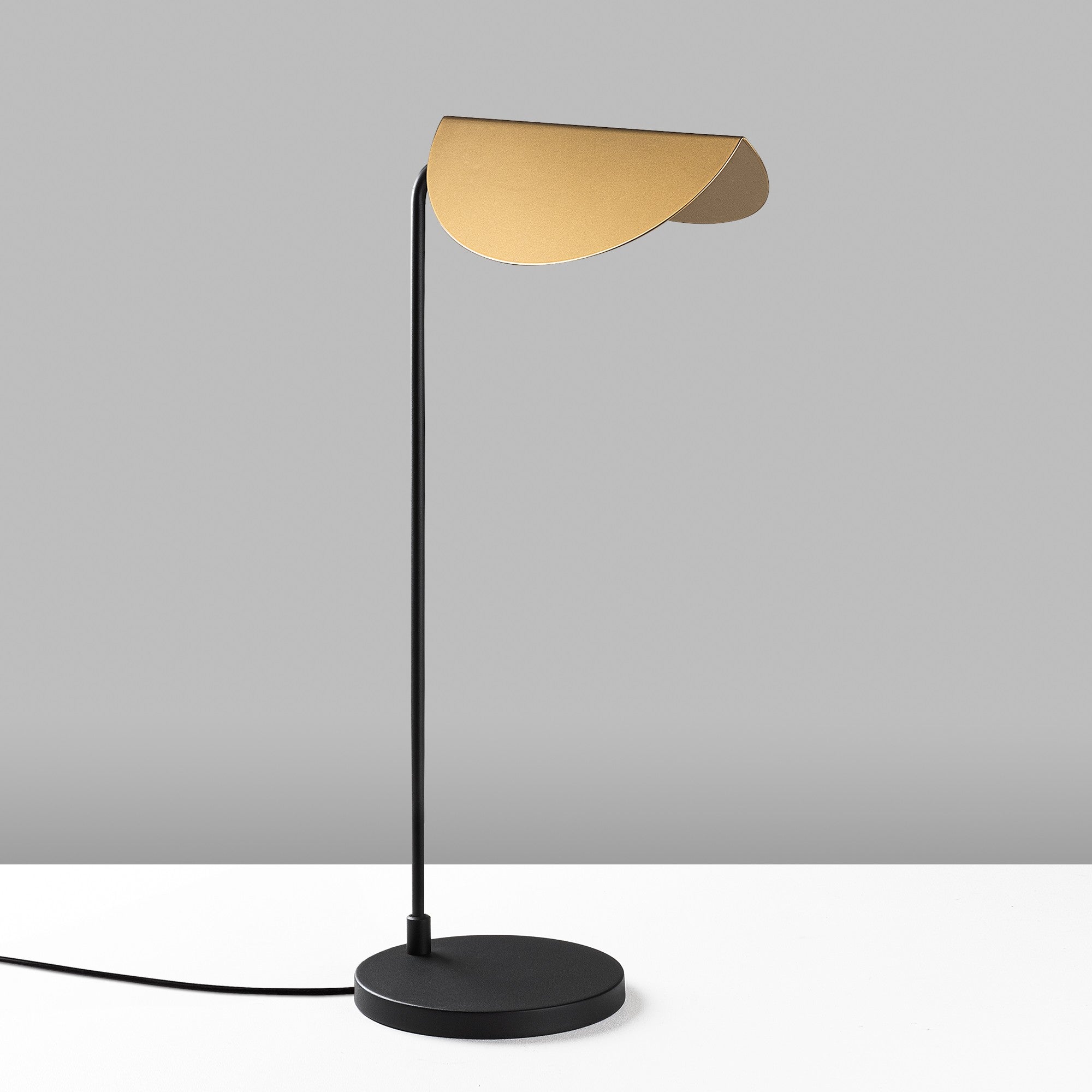 Candeeiro de Mesa Preta Elegante, Corpo de Metal, 30 x 18 x 57 cm | Base Ø18, Cabo de 200 cm, Interruptor Liga/Desliga | Soquete E14, Máx. 40 W, Decoração Moderna para Casa