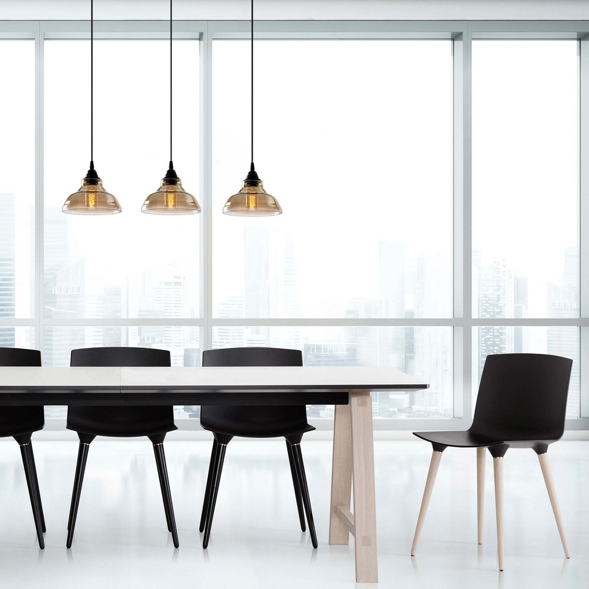 Candeeiro de Teto Escandinavo, Corpo em Ferro Preto, 72 x 72 cm, Altura 108 cm, 3 x E27 máx. 40 W, Cabo de 90 cm | Iluminação Elegante para Espaços Modernos