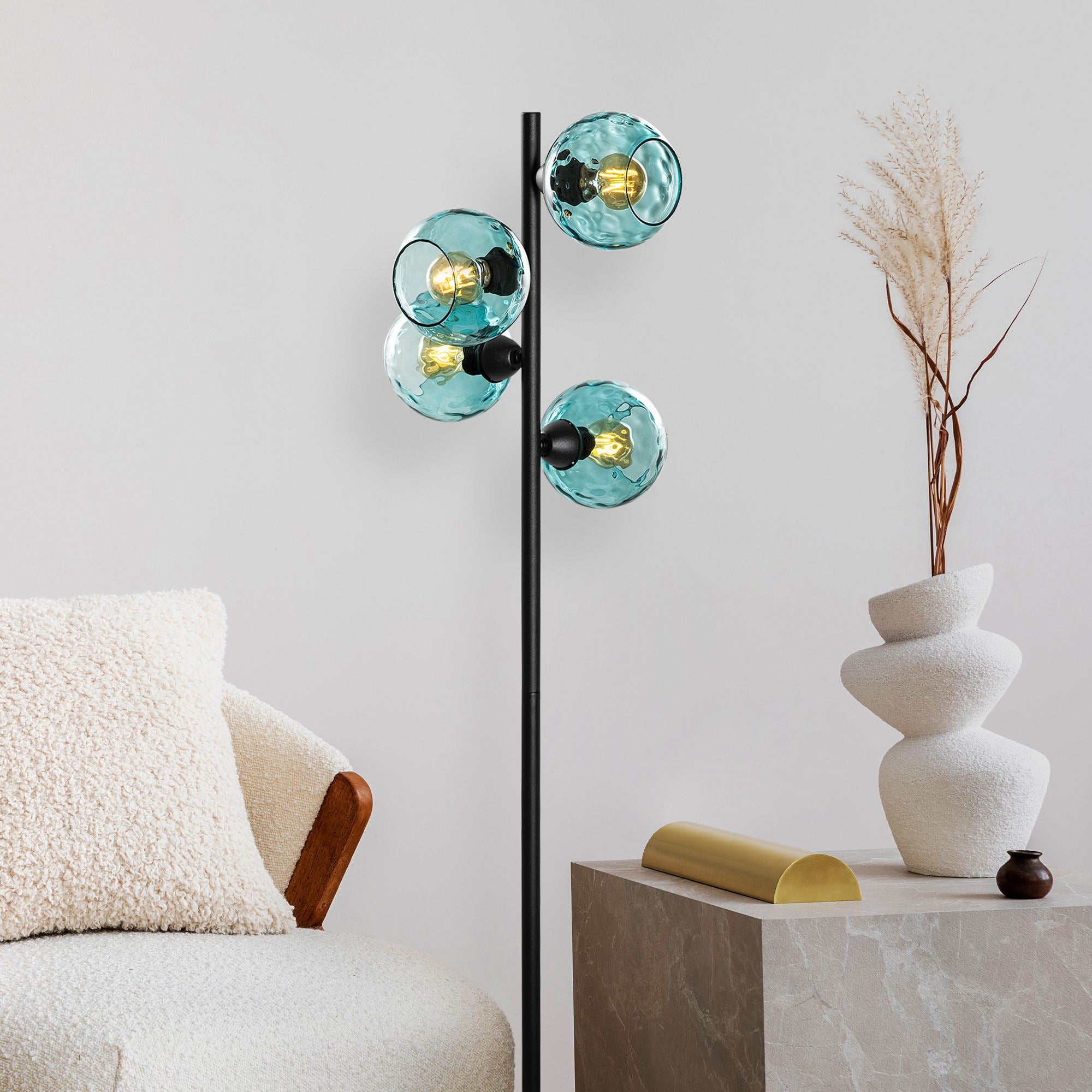 Candeeiro de Pé-Benek-Azul
Preto