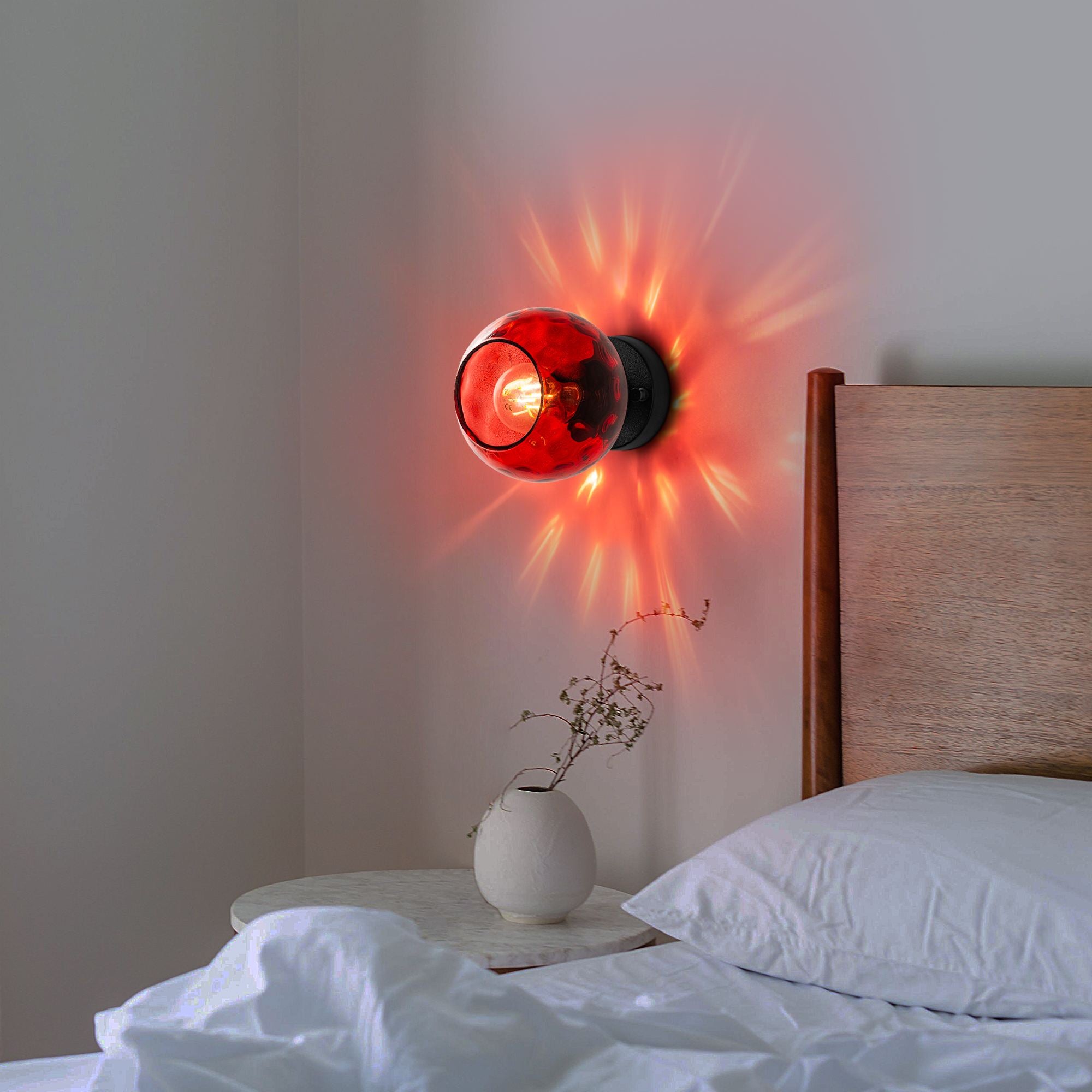 Candeeiro de Parede-Benek-Vermelho
Preto