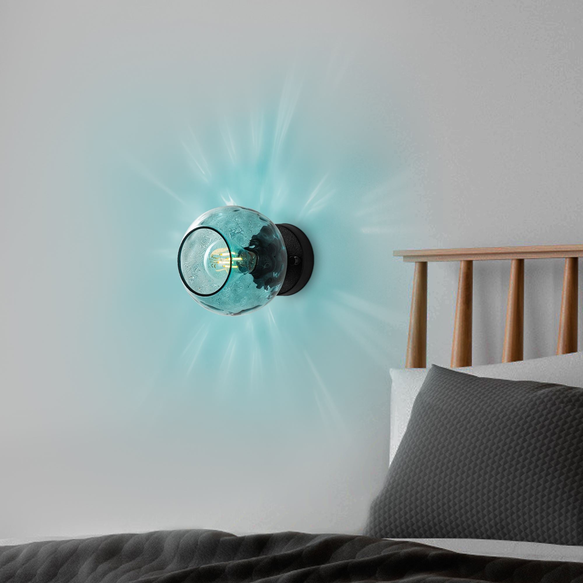 Candeeiro de Parede-Benek-Azul
Preto