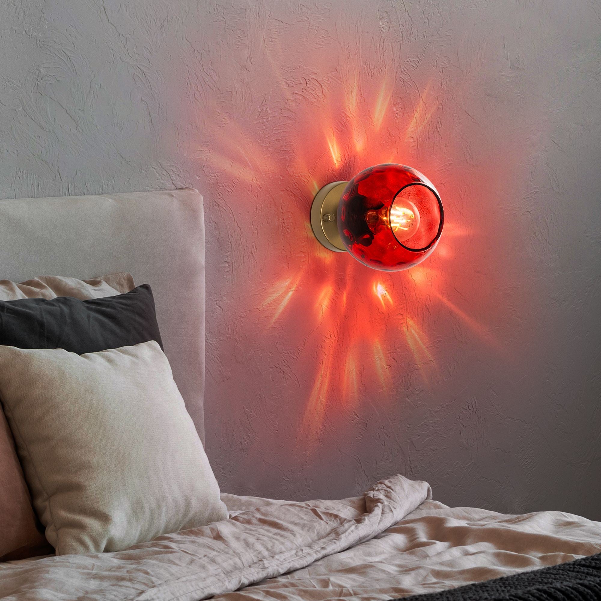 Candeeiro de Parede-Benek-Vermelho
Dourado