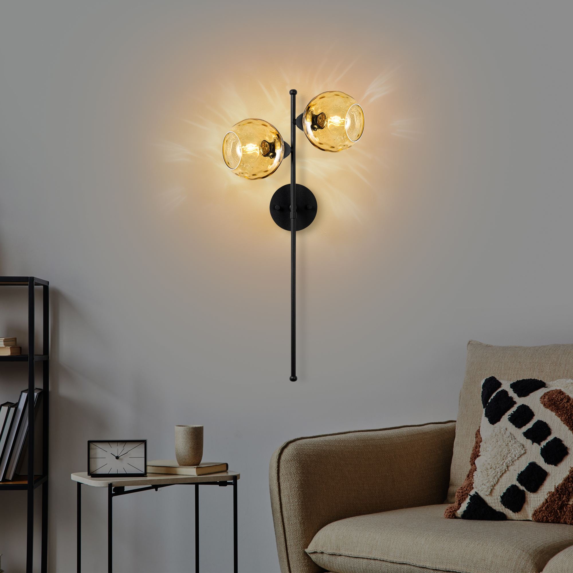 Candeeiro de Parede-Benek-Amarelo
Preto