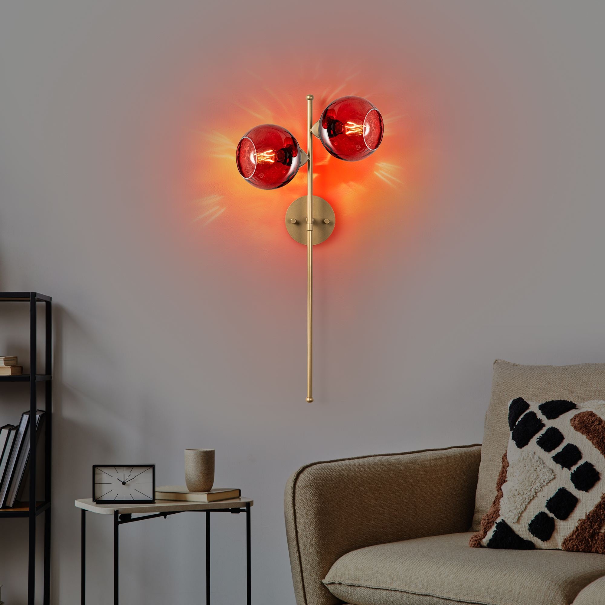 Candeeiro de Parede-Benek-Vermelho
Dourado