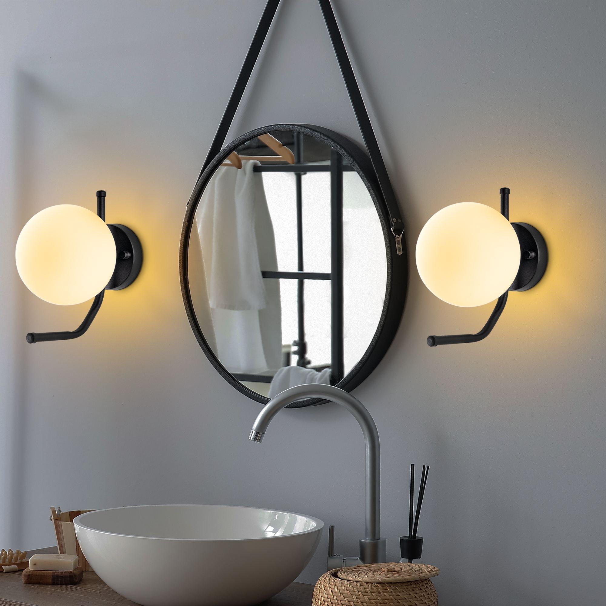 Candeeiro de Parede-Faruk-Preto