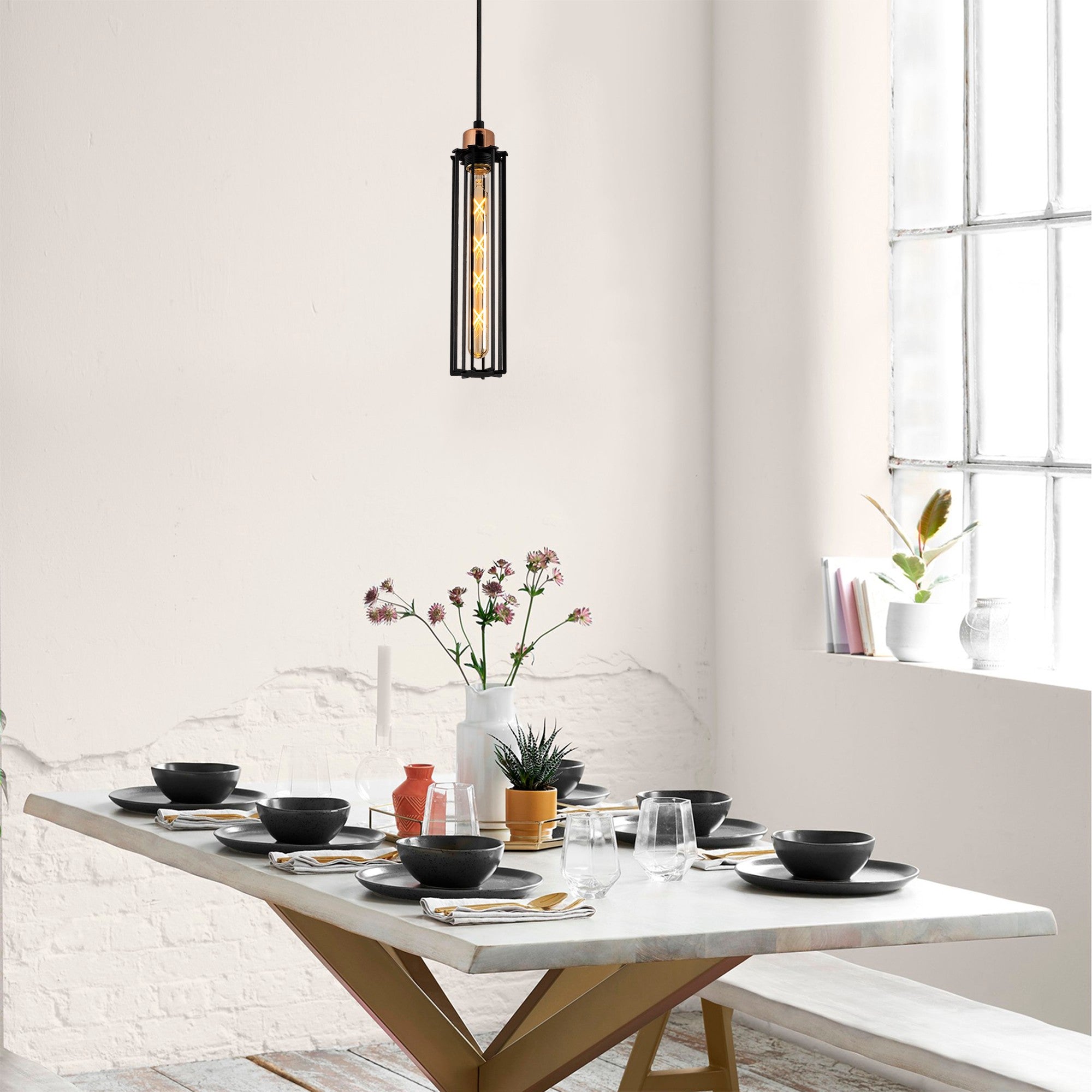 Candeeiro de Teto Industrial Preto, Corpo em Metal, 10 cm de Diâmetro, 124 cm de Altura | Soquete E27, Potência Máxima de 40 W | Iluminação Elegante para Espaços Modernos, Classificação IP20