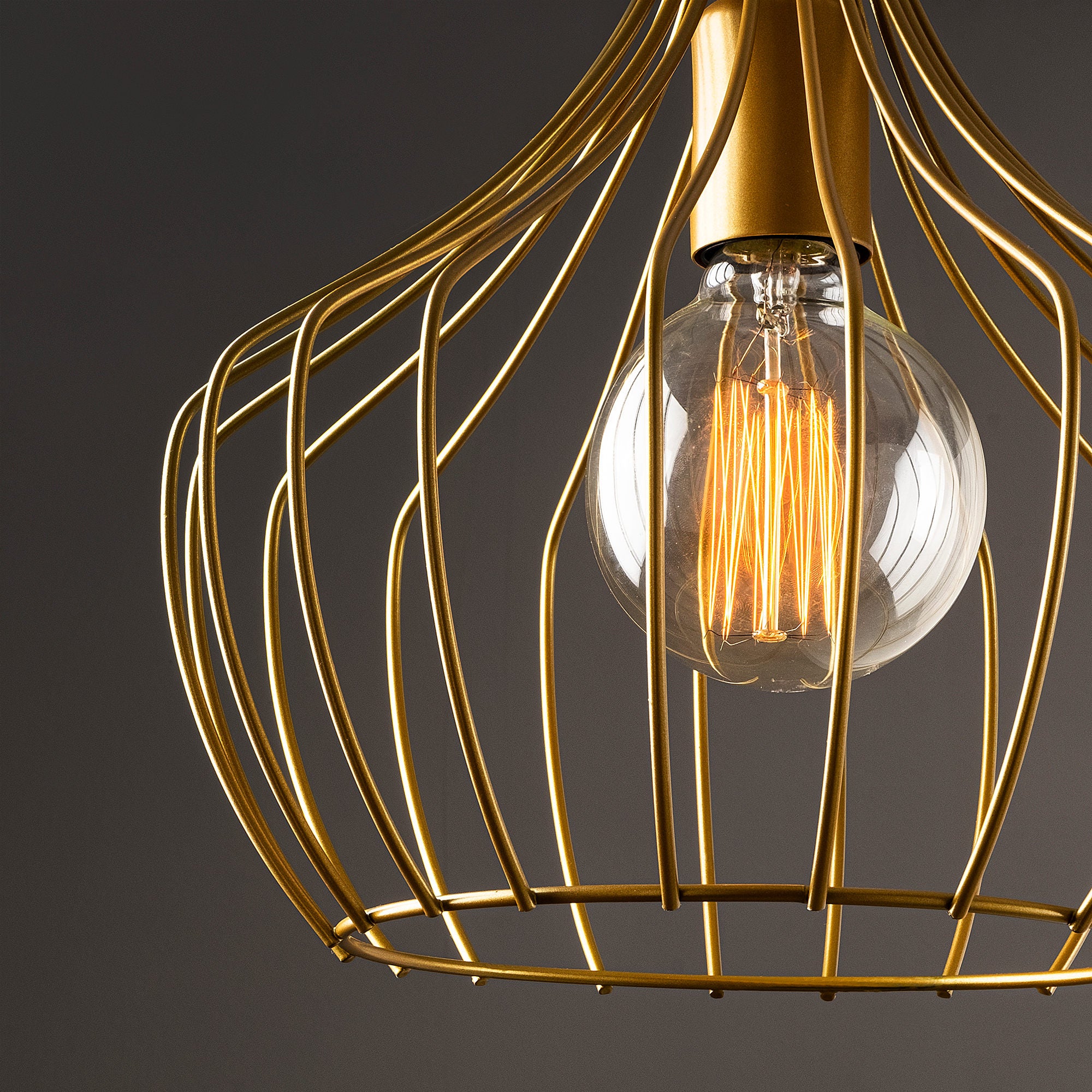 Candeeiro de Teto Dourado Elegante, 27 cm de Diâmetro, 126 cm de Altura | Corpo em Metal, Soquete E27, Design Moderno e Glamouroso | Perfeito para Salas de Estar e Salas de Jantar