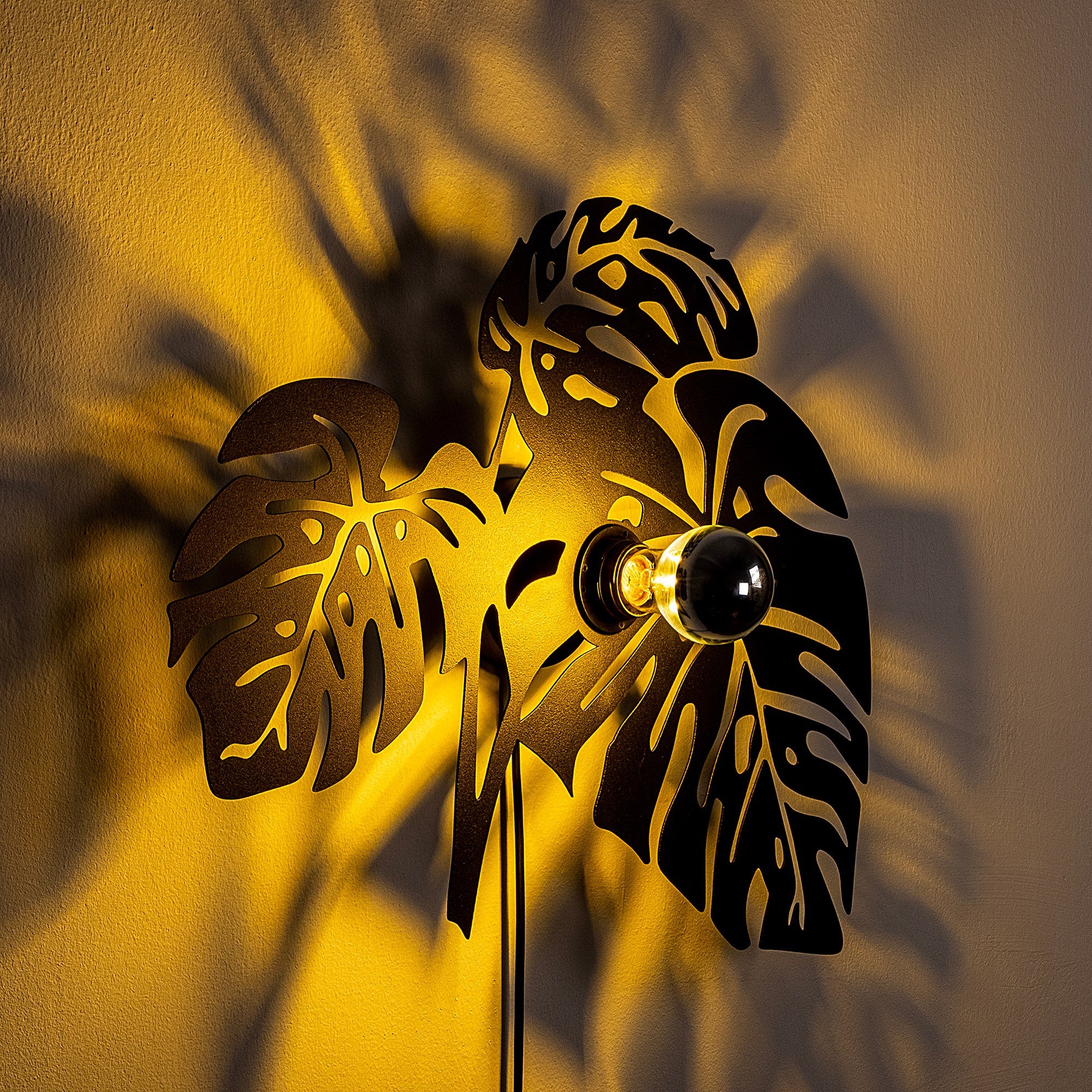 Candeeiro de Parede-Leaves-Preto