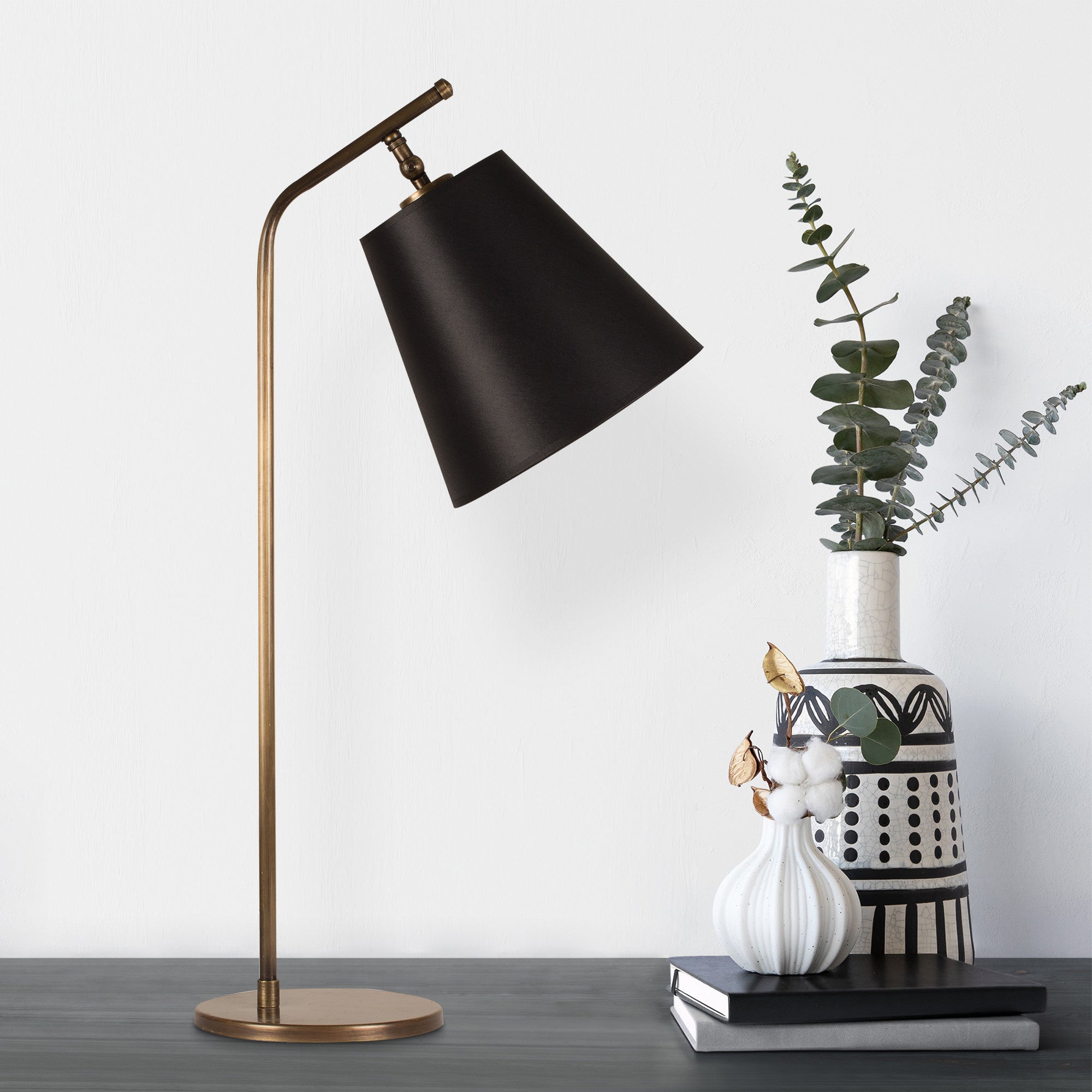 Candeeiro de Mesa Moderna, Preta e Vintage, 67 cm de Altura | Corpo em Metal, Soquete E27 Máx. 40 W, Cabo de 200 cm | Design Industrial e Escandinavo Elegante para Casa e Hotel