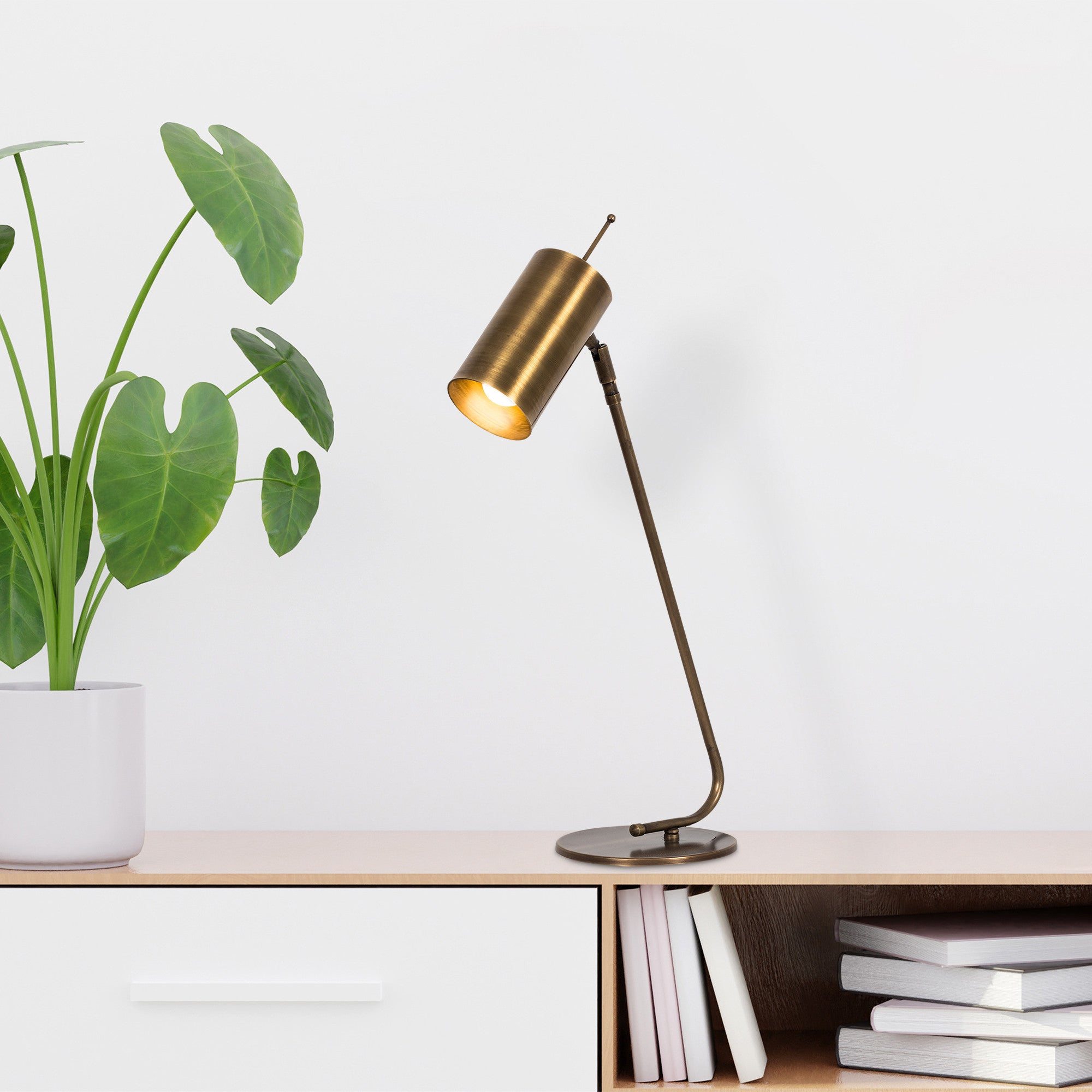 Candeeiro de Mesa Vintage em Cobre, 55 cm de Altura, Corpo em Metal, Soquete E27, 40 W Máx., Cabo de 200 cm | Design Industrial e Escandinavo Elegante para Casa e Hotel