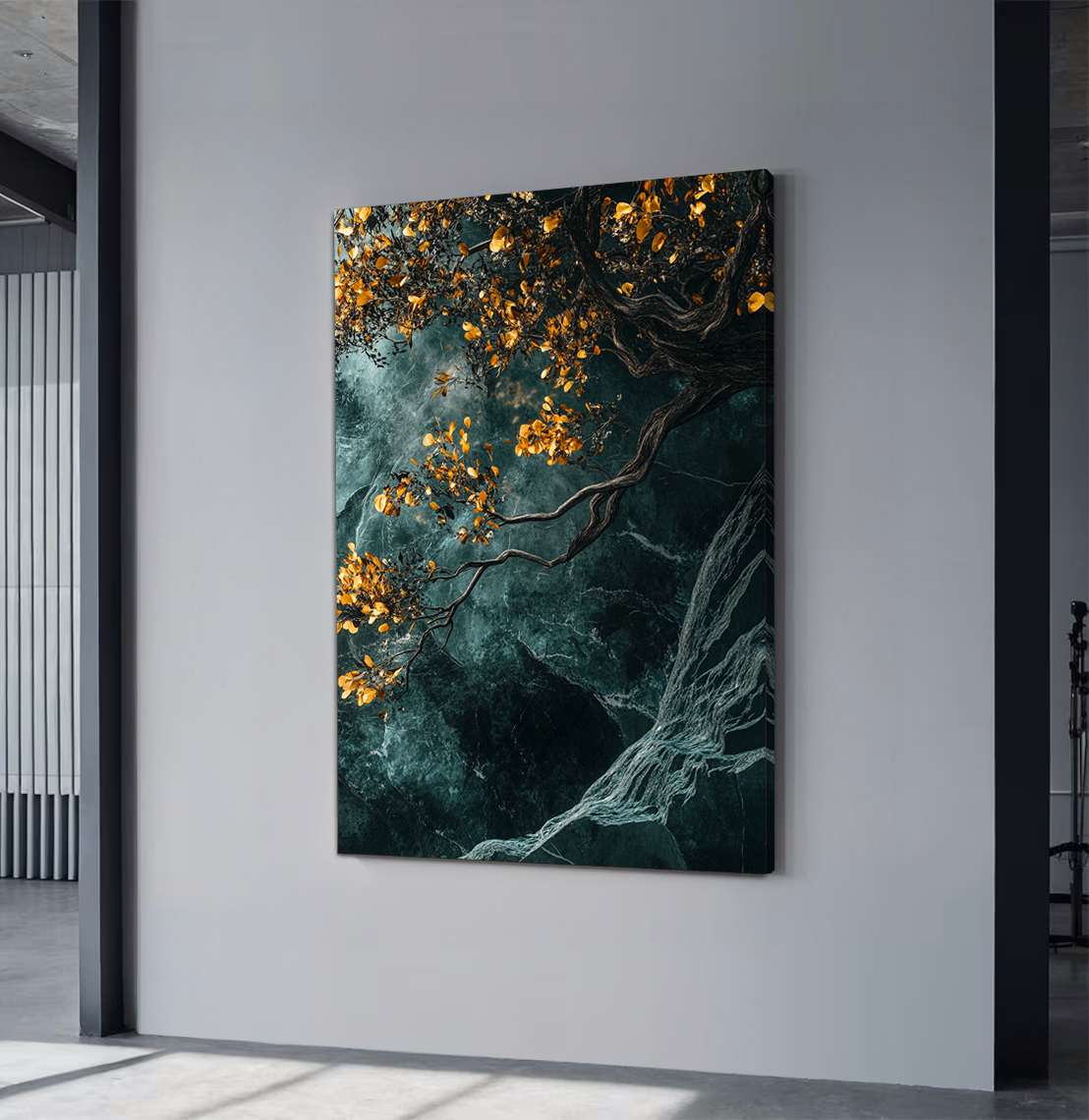 Quadro Decorativo em Tela 45x70cm - Arte Multicolor em Madeira de Pinho Natural