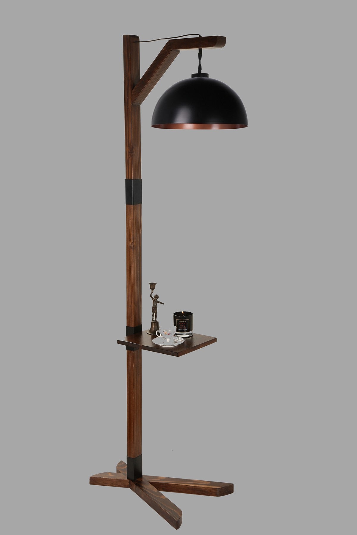 Candeeiro de Pé – 185 cm – Multicolorido – Madeira e Metal