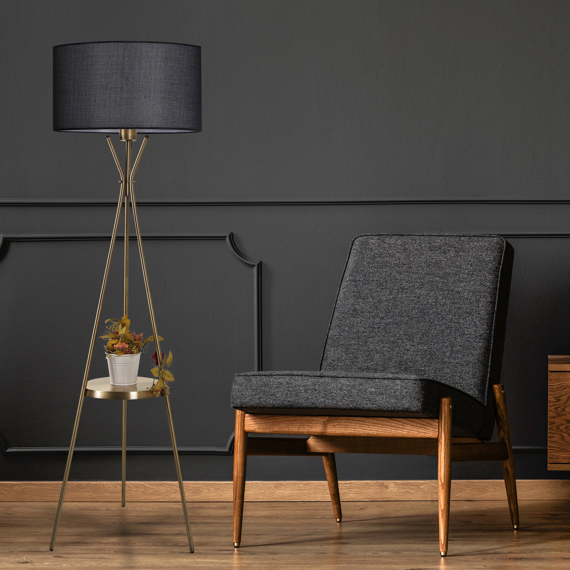 Candeeiro de Pé – 158 cm – Preto – Metal